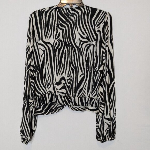 HAVER LONDON Black Zebra Print Long Sleeve Knotted Crop Top; Size L - Picture 2 of 5